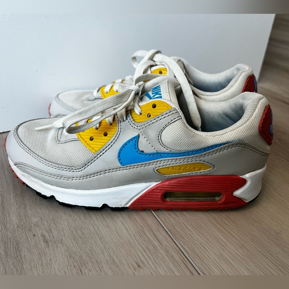 Nike Air Max 90 - Picture 2 of 8